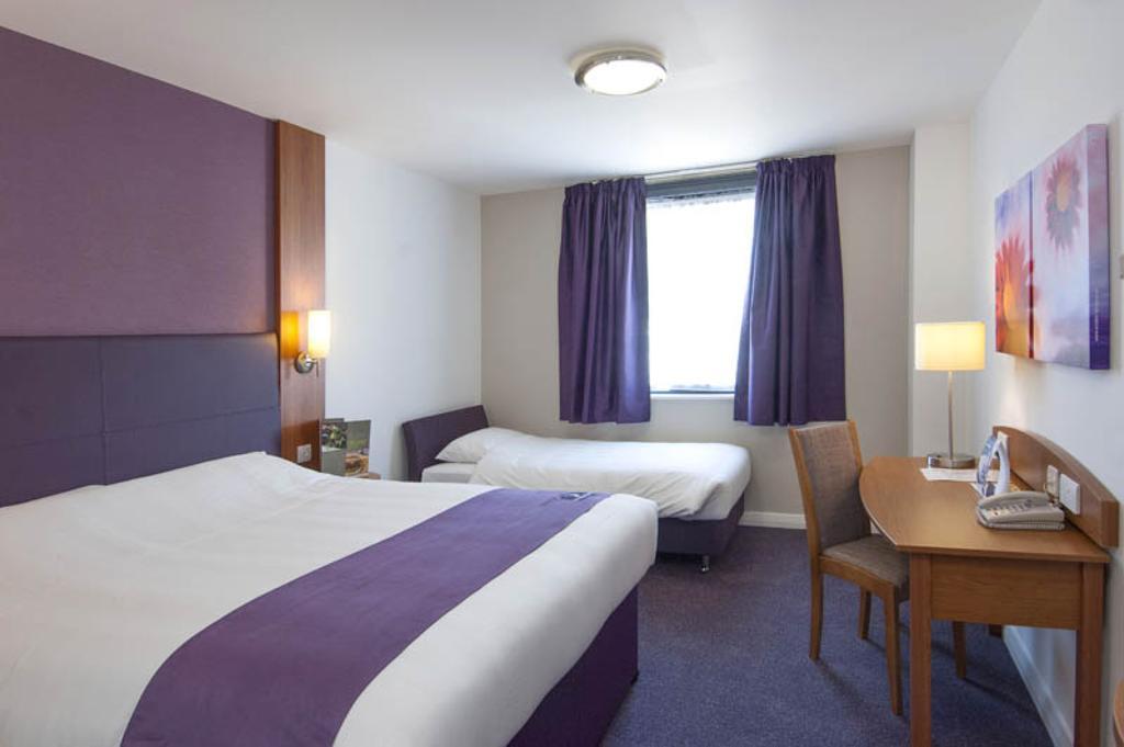 Premier Inn London Hayes, Heathrow Hayes  Room photo