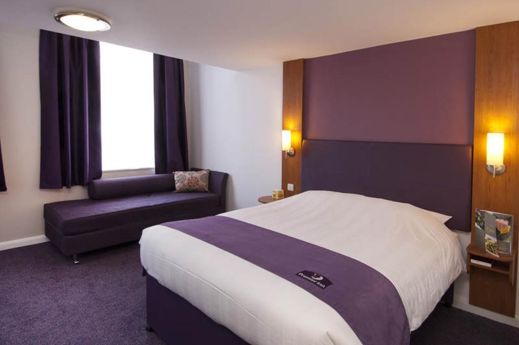 Premier Inn London Hayes, Heathrow Hayes  Exterior photo