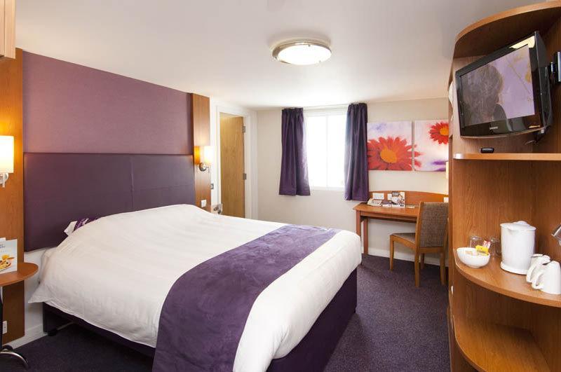 Premier Inn London Hayes, Heathrow Hayes  Exterior photo